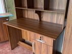 Large study table (B03)