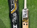 Lather Cricket Bat Player Edition HS 41
