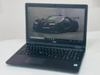 Latitude 5590 i7 8th Gen 15.6 inch screen HD Graphics 4GB VGA