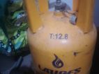 Laugh gas cylinder