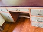 ලච්චු 5ක් සහ Small Cupboard 1ක් සහිත Large Executive Office Table