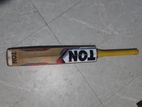 Leather Bat Ton English Willow Size 6