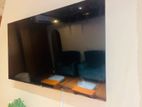 LED 4K Smart TV