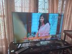 LED Smart TV