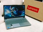 Lenovo i5-13420H 16GB DDR5/512GB NVME