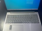 Lenovo ideapad AMD A4 (8GB RAM / 1TB HDD)