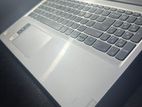 Lenovo Ideapad AMD A4 (8GB RAM / 1TB HDD)