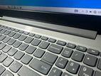 Lenovo Ideapad AMD A4 (8GB RAM / 1TB HDD)