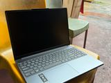 Lenovo Ideapad Slim 3 Ryzen 7 16GB RAM 512GB