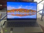 Lenovo Ideapad Slim 5 - Intel Core i5 8GB RAM