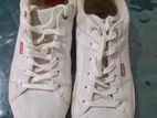 Levi’s Ostrander White Sneakers