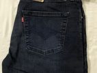 Levis Slim Taper Jeans