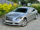 Lexus LS600hLV8 5L Hybrid 2010