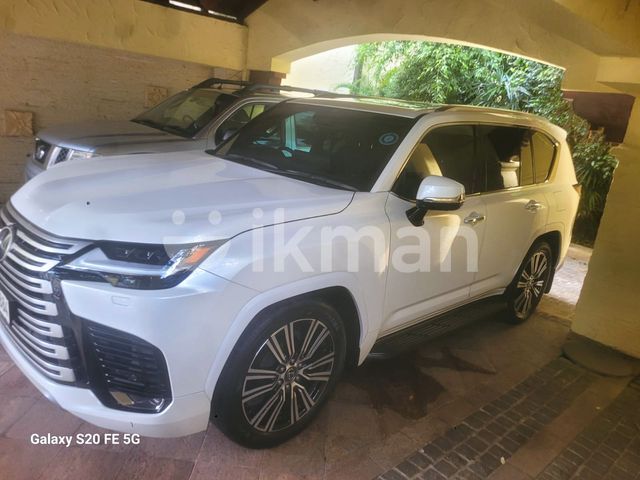 Lexus Lx500D 2024 photo 2