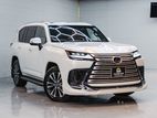 Lexus LX600 2024