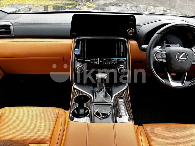 Lexus Lx600 2025 photo 3