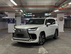 Lexus LX600 luxury 2024