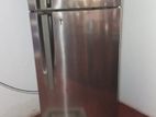 LG 228 L Refrigerator