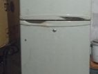 LG 262 Refrigerator