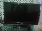 LG 32 LCD TV for Parts