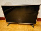 LG 32" Smart TV (webOS)