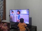 LG 47" Inches 3D Cinematic Smart TV