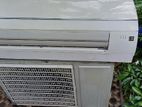 LG Air Conditioner 12000BTU non Inverter