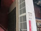 LG Dual Inverter 12000 BTU