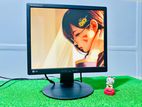 LG Flatron 17" LED Monitor