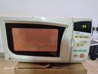 LG Microwave Oven