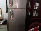 LG - Refrigerator