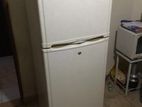 Lg Refrigerator (fridge)230 L Green Life