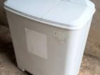 LG WP-570N Semi-Automatic Washing Machine