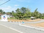 Limited Land block for Sale in meegoda with 08p