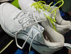 Lining Almighty v Shoes Badminton