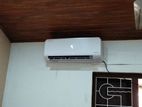 Lloyd 18000 BTU Inverter Air Conditioner Economical Series