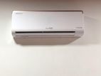 Lloyd 24000Btu Ac (Inverter Brand New)