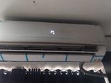 Lloyd 5 Star Inverter Air Conditioner 24000BTU