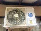 Lloyd Brand New Ac (18000Btu Non inverter)