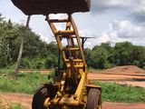 Loader Isuzu 60