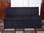 LOBBY SOFA 5 - FEET