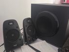 Logitech Z623 – THX Certified 2.1 Speaker System