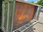 lorry body with power gate