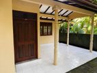 3 Bedroom House in Athurugiriya