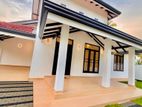 Lovely Beautifully Landscape Garden New Single Story House Sale Negombo