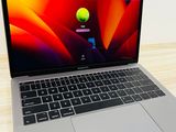 Apple Mac Book Pro 13" 2017 & MacBook Pro15" mid 2015