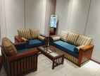 ලස්සනම තේරීමක් – Premium Sofa Set එකක්!