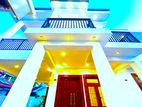 luixury new up house sale in negombo area