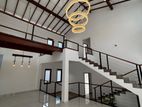 Luxuary 04 Bedrooms House for Sale in Piliyandala D/H0005