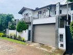 Luxurious 4-Bedroom Villa for Sale in Moratuwa